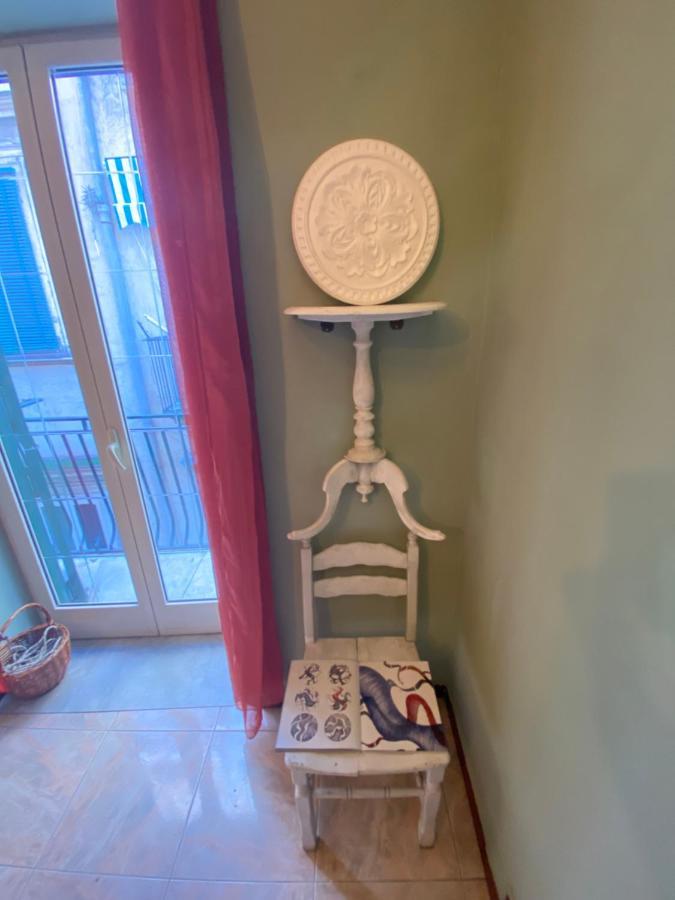 דירות נאפולי Casa Gioia, Tra Palazzo Reale,Lungomare E Monte Echia מראה חיצוני תמונה